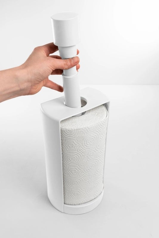 Talouspaperitelineess&auml; paperi on helppoa vaihtaa