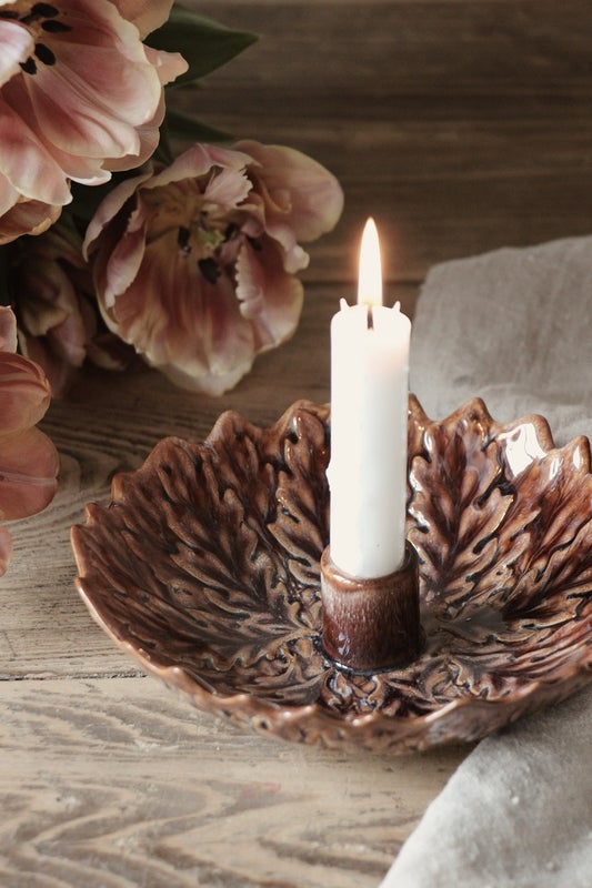 Majas Cottage Leaf kynttil&auml;njalka