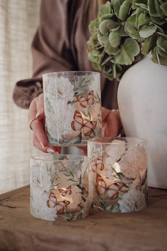 Kynttil&auml;lyhty Hortensia & Butterflies kolmessa koossa