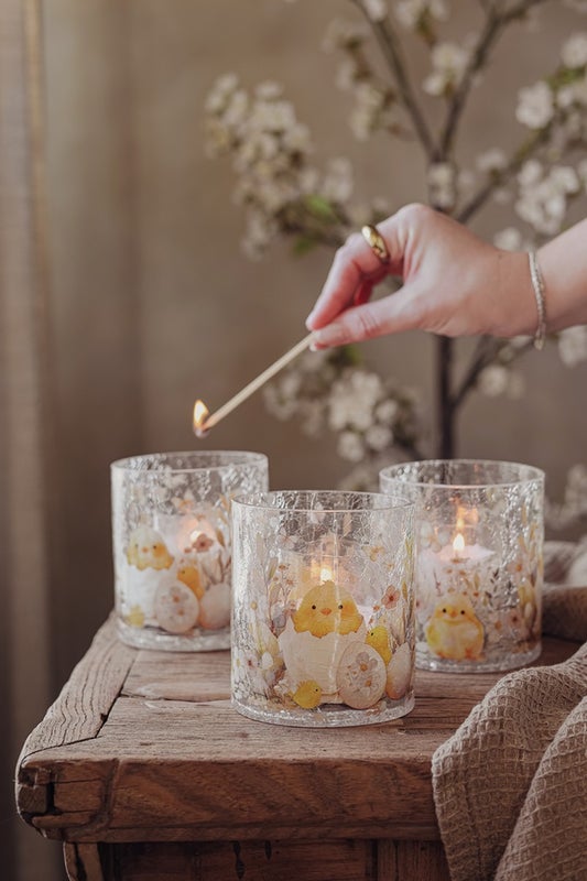 P&auml;&auml;si&auml;isaiheinen kynttil&auml;lyhty krakeloitua lasia 9x10cm